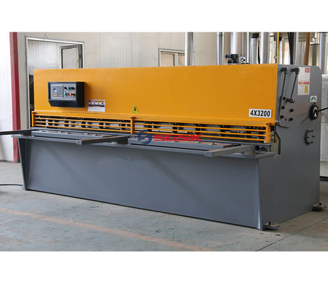 Машина Qc12y 6x2500 QC12Y-6x3200 QC12Y-6x2000 гидравлического луча качания режа